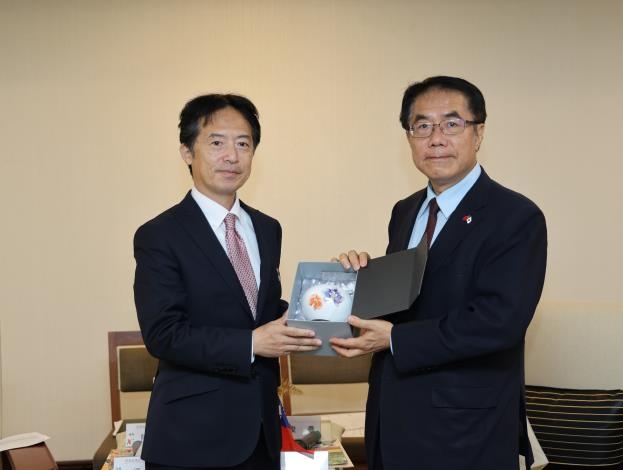 日本台灣交流協會高雄事務所新任所長福永護拜會黃偉哲　深化台南與日本交流