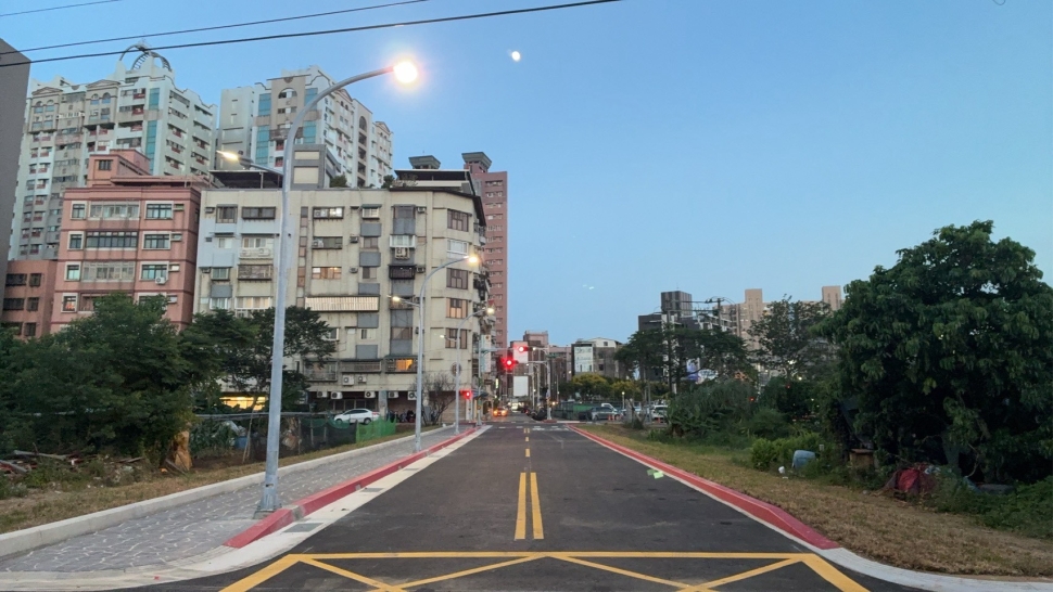 新北淡水沙崙路131巷瓶頸道路開通　改善居民通行環境