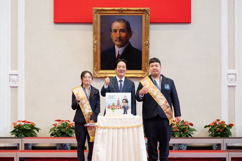 賴清德接見國際技能競賽代表團　肯定世界第三佳績、強調技職教育與青年就業
