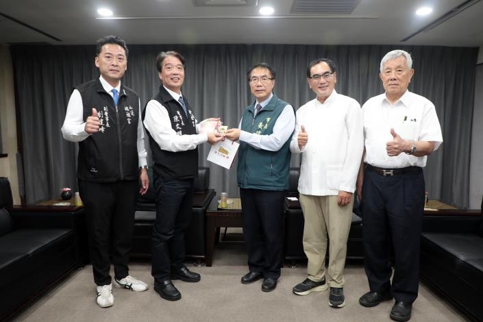 山邊媽祖宮拜會 黃偉哲：互相尊重、透過交流促進理解與欣賞