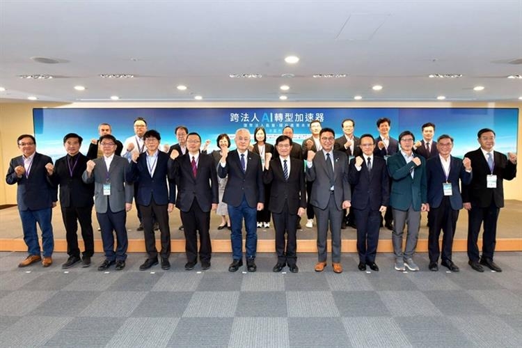 經濟部推動跨法人AI轉型　工研院攜手逾22家研發法人交流應用經驗
